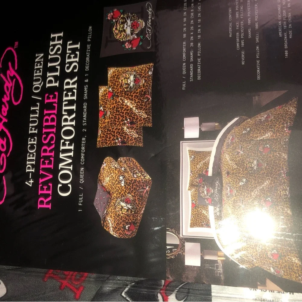 🖤 Ed Hardy 4 piece Reversible Leopard  Comforter  Full / Queen